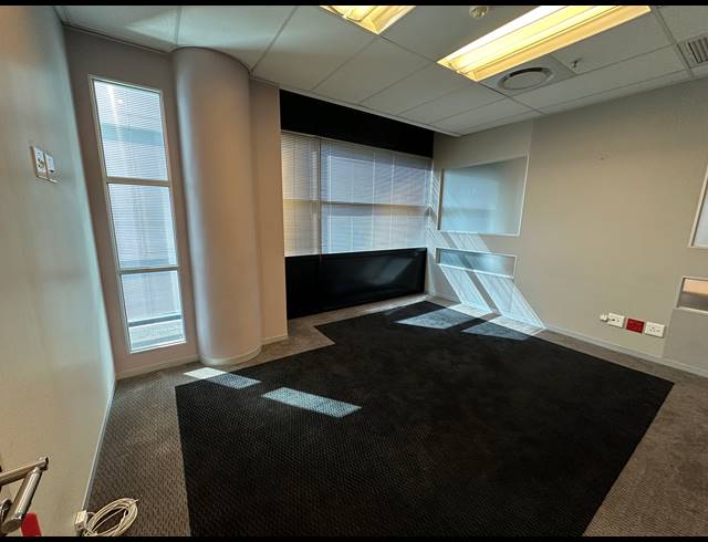 248M² OFFICE TO LET IN SANDTON CENTRAL